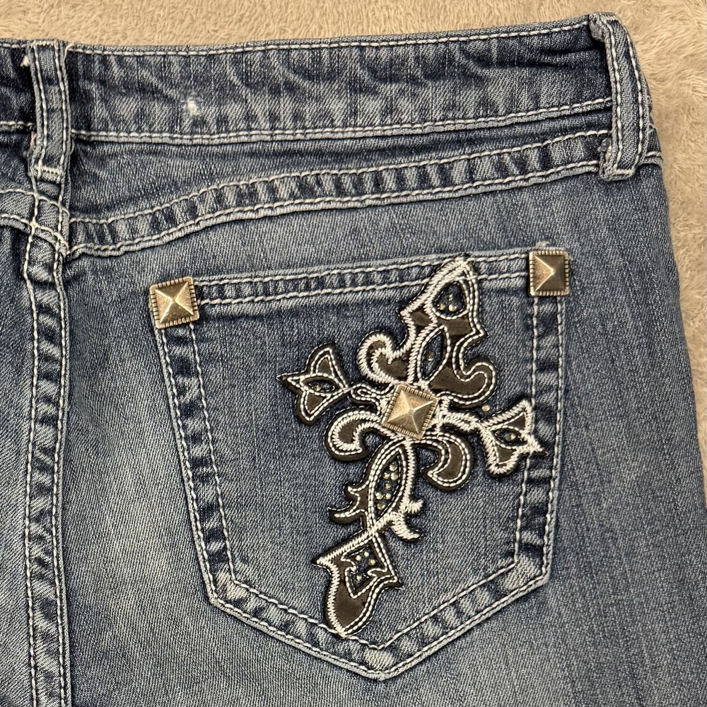 Wrangler Rock 47 Jeans Womens 11 Blue Ultra Low Rise Bootcut Embroidered Pockets